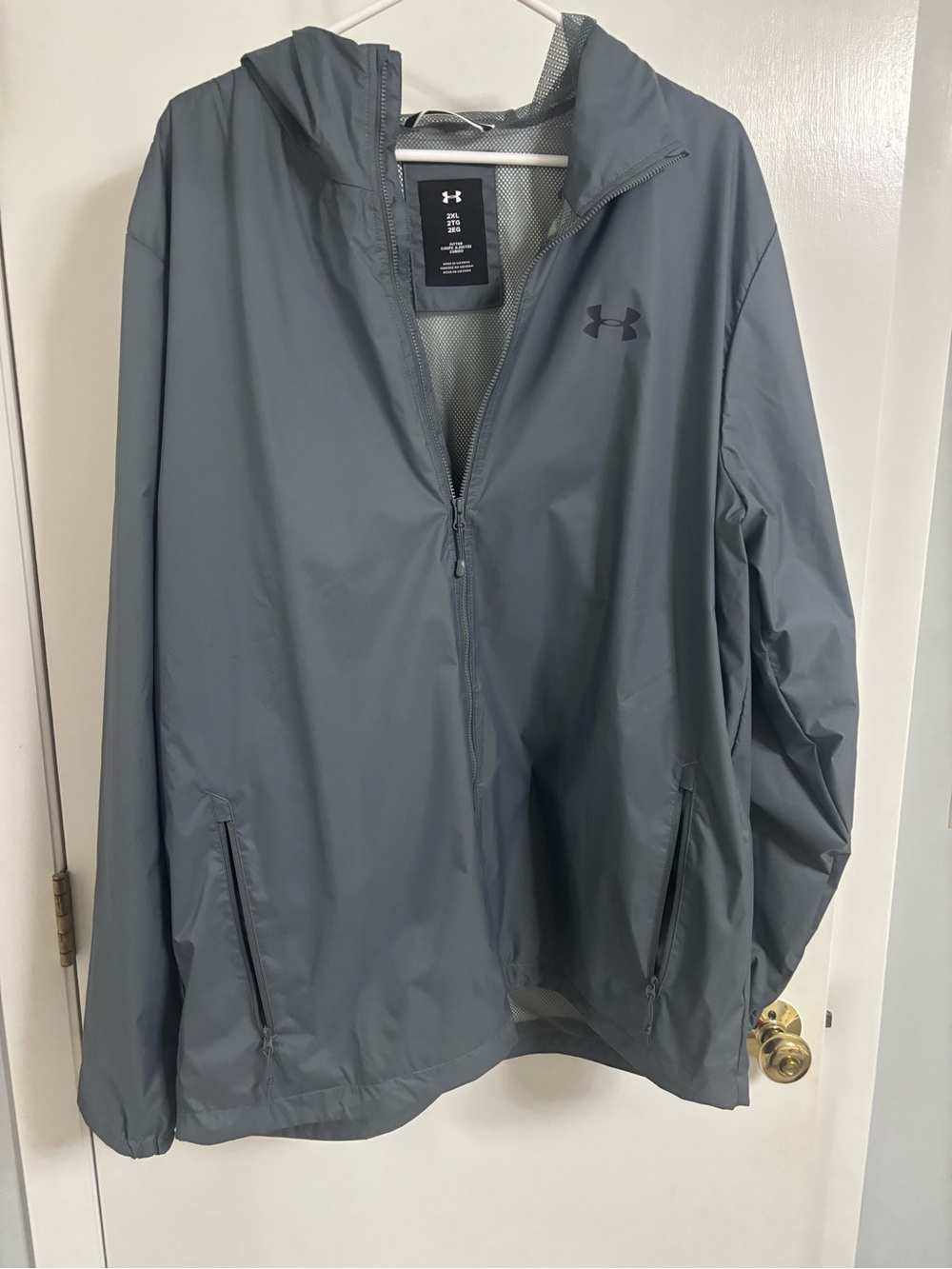Under Armour Men's Gray Hooded Windbreaker Jacket— WORN ONCE